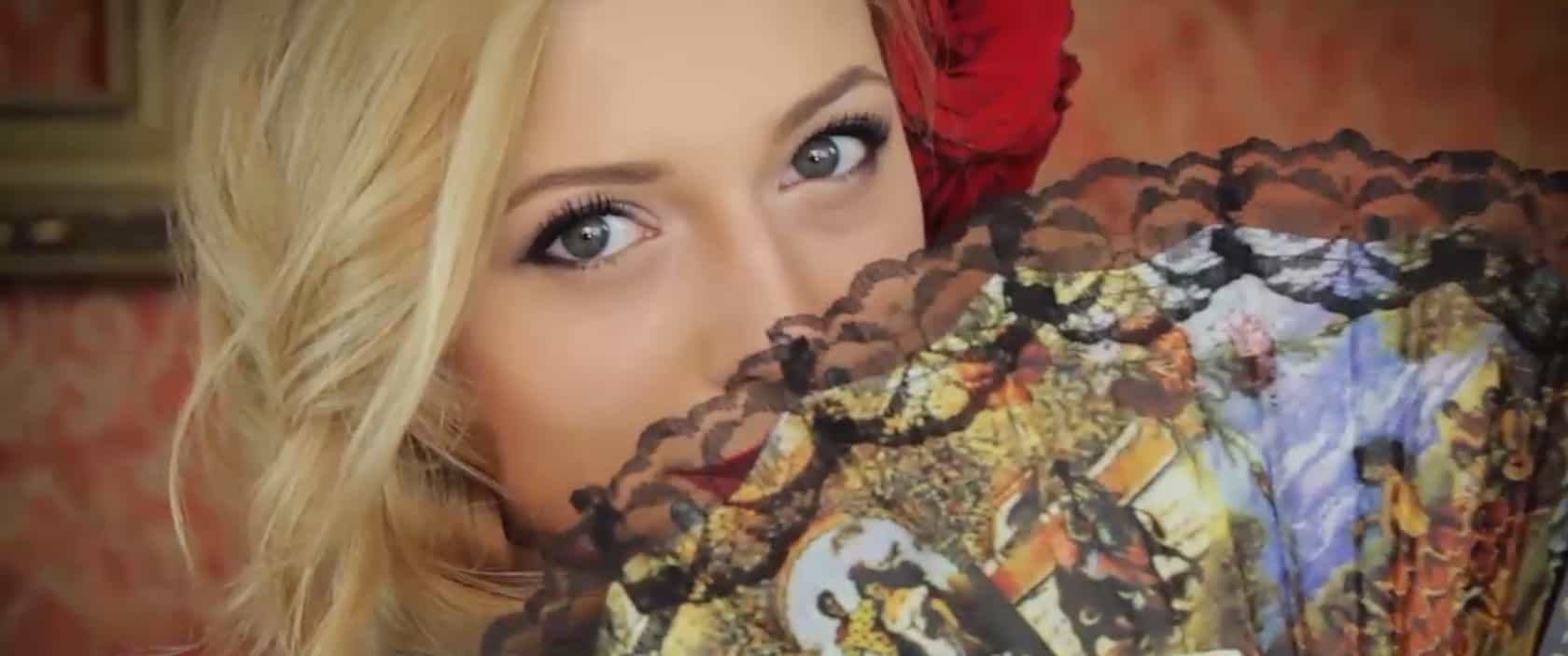 Кейс відеоогляду косметики" Spanish Rose"